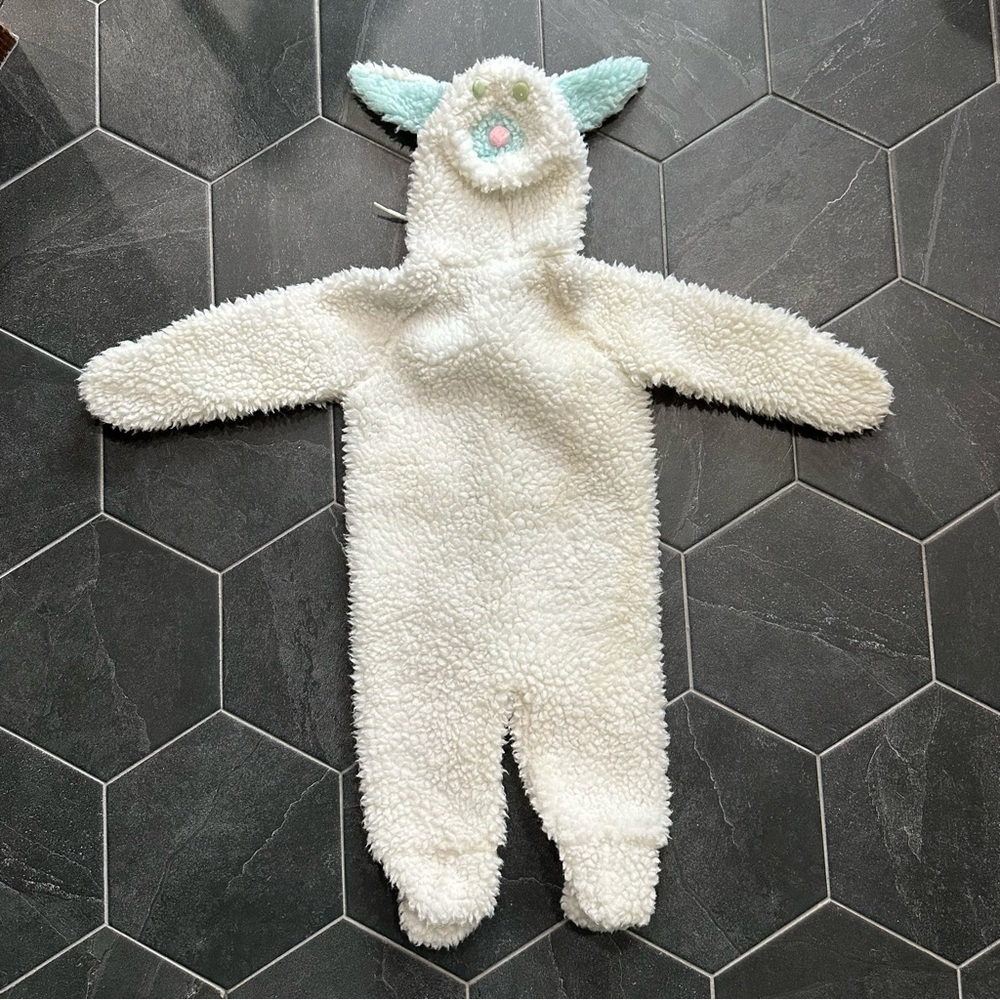 vintage baby kisses sherpa teddy Onesie